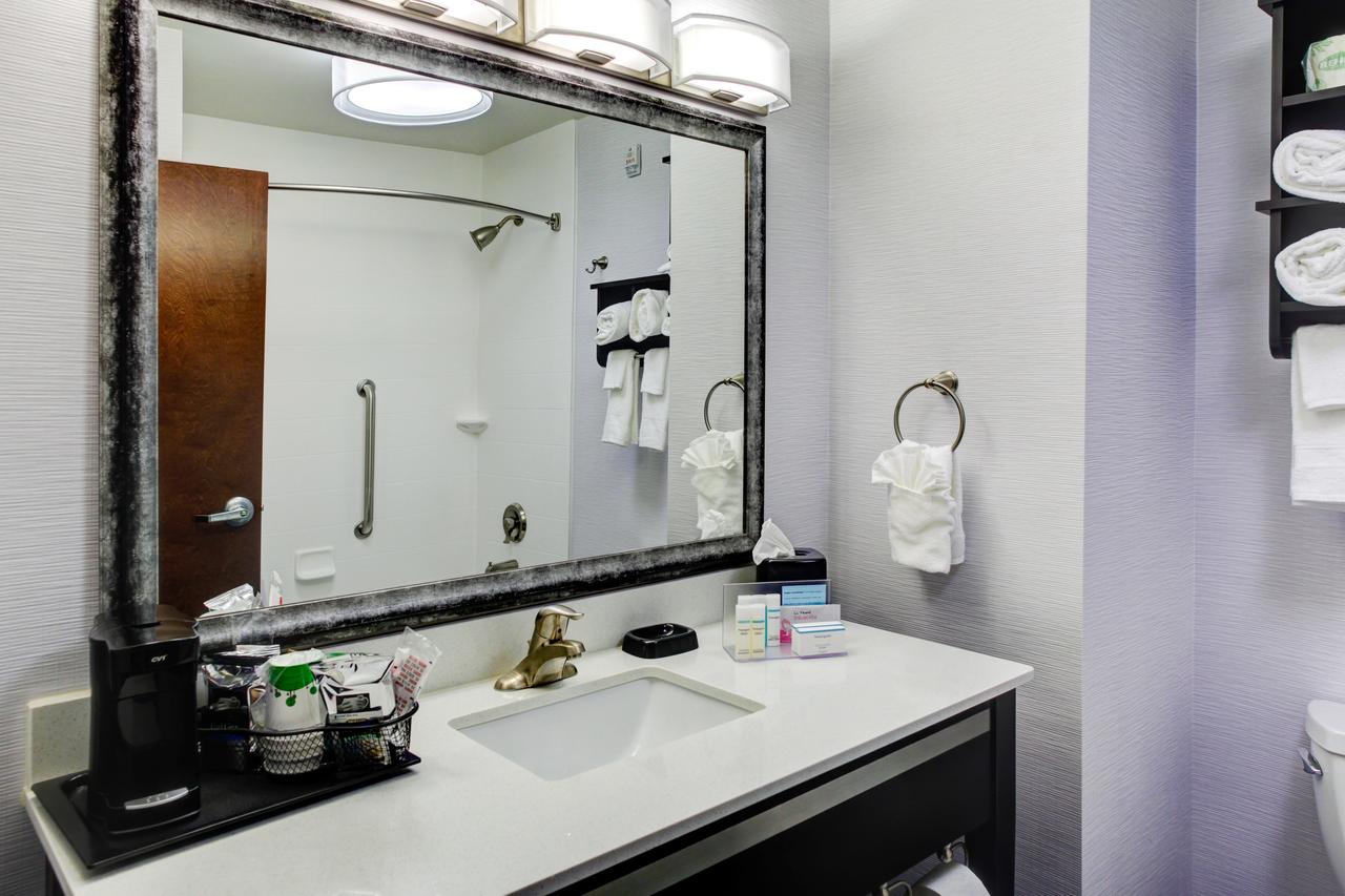 Hampton Inn And Suites Columbus, MS - thumb 13