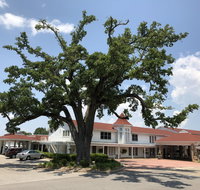 Gulf Hills Hotel  Conference Center - USA Accommodation