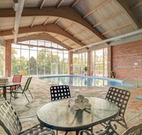 Southern Oaks Inn Near IMAX - Tourism Bookings