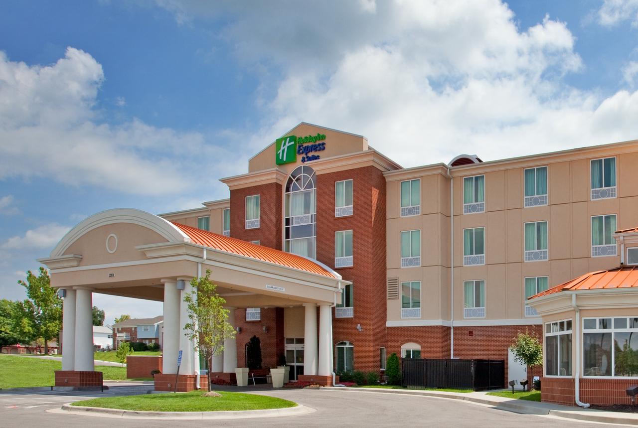 Holiday Inn Express Hotel & Suites Kansas City - Grandview - thumb 0
