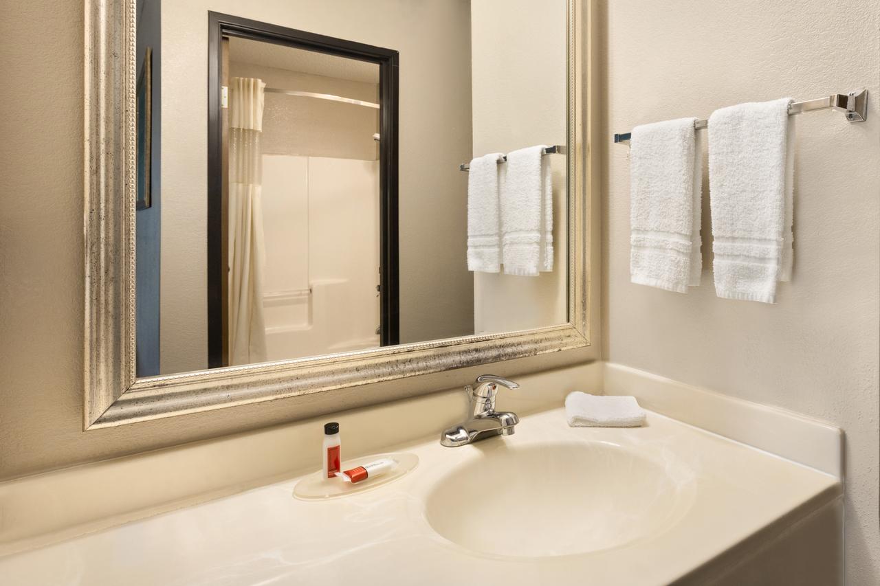 Baymont By Wyndham Warrenton - thumb 18