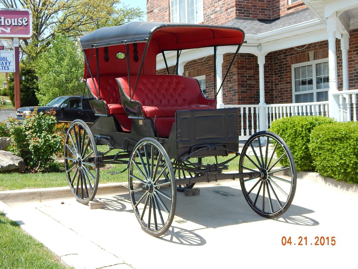 Carriage House Inn - thumb 28