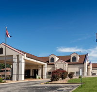 Angel Inn - by the Strip - Tourism Bookings