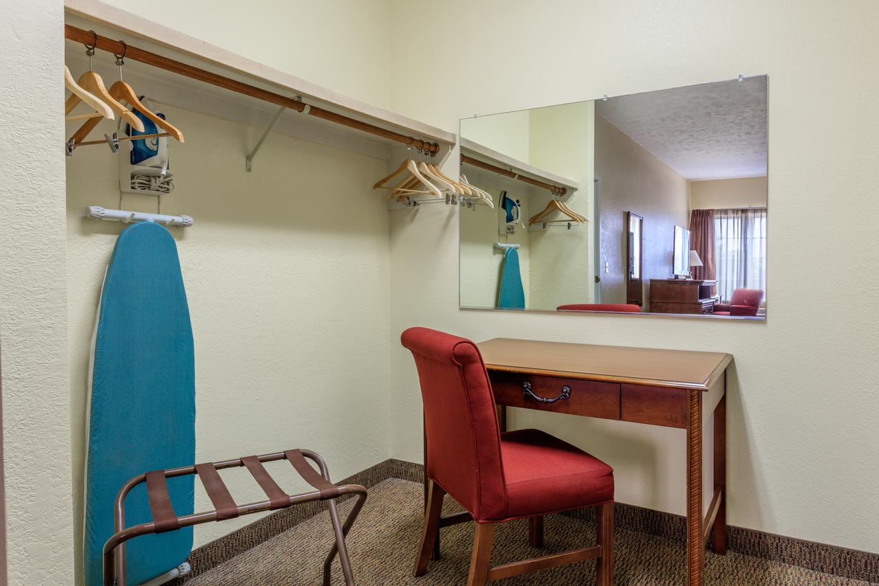 Branson Towers Hotel - thumb 27