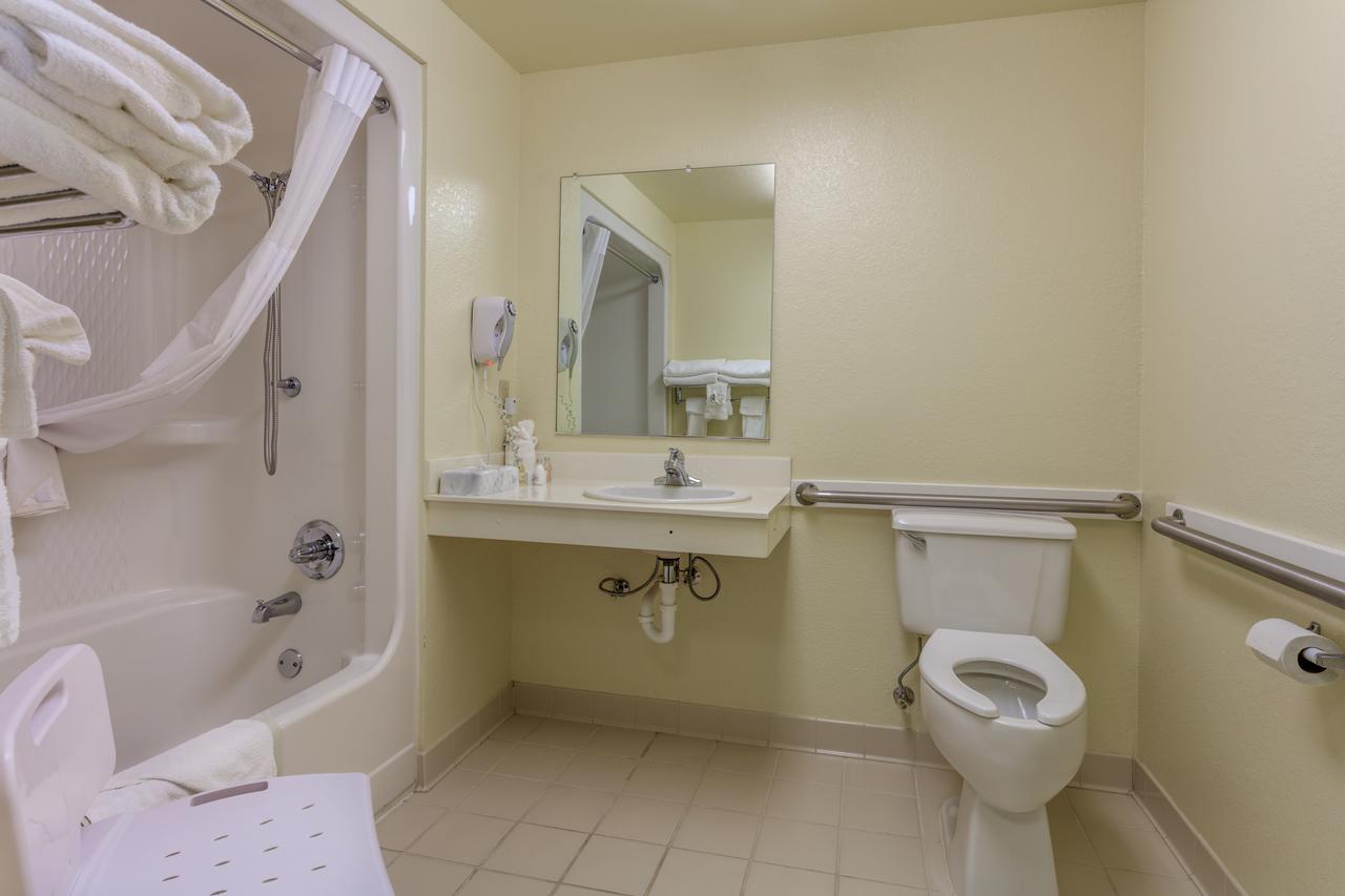 Branson Towers Hotel - thumb 36