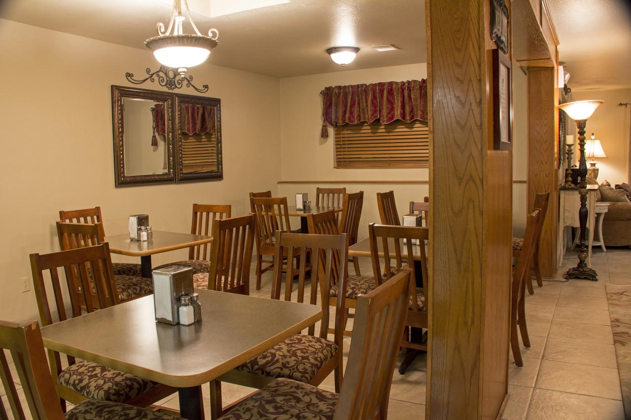 All American Inn & Suites Branson - thumb 3