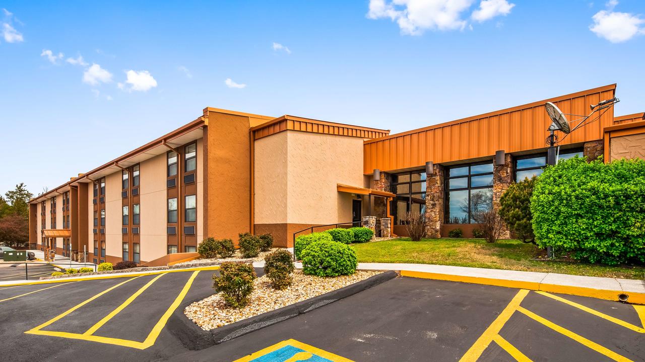 Best Western Center Pointe Inn - thumb 0