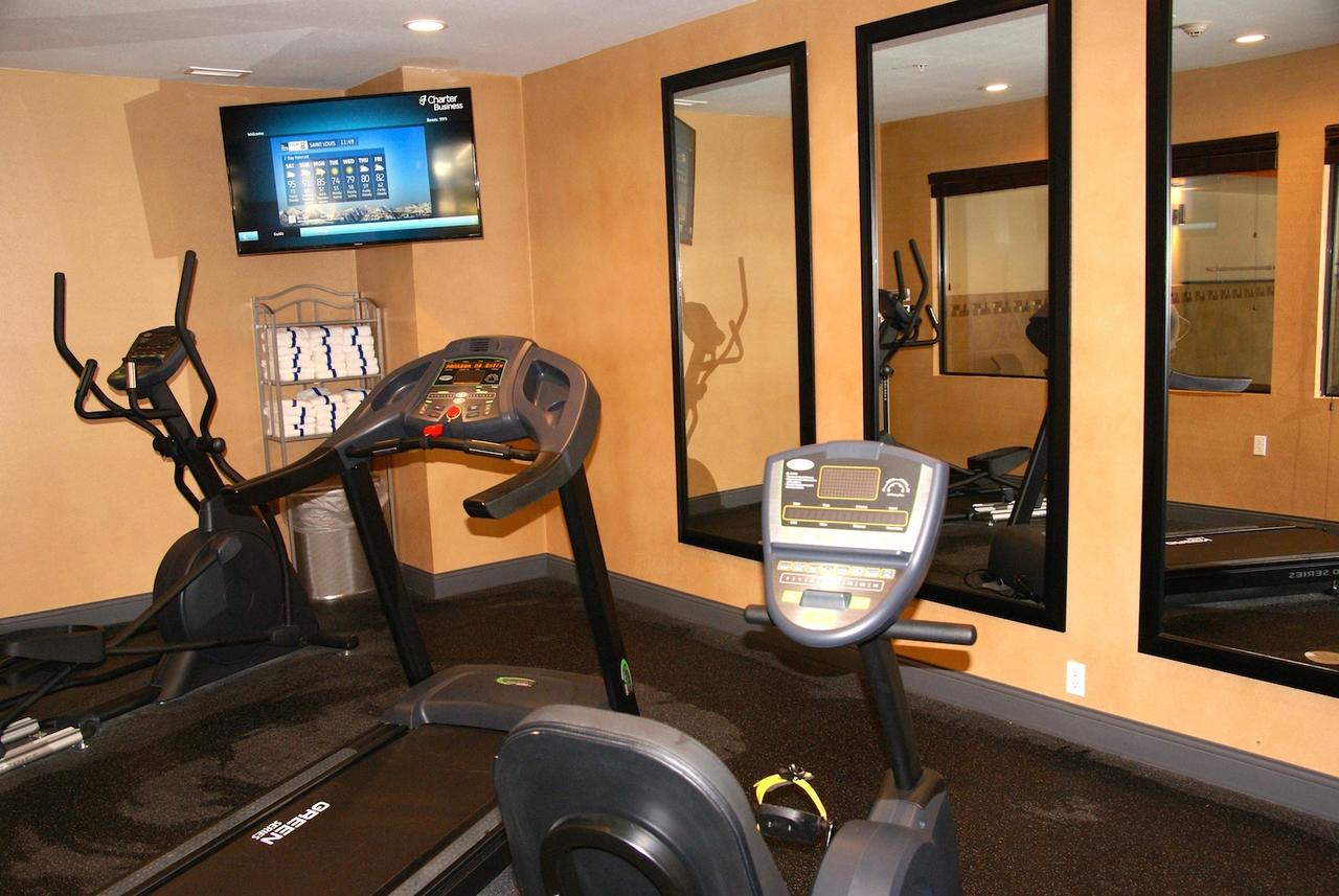 Holiday Inn Express Hotel & Suites St. Louis - NE Lambert Field - thumb 13