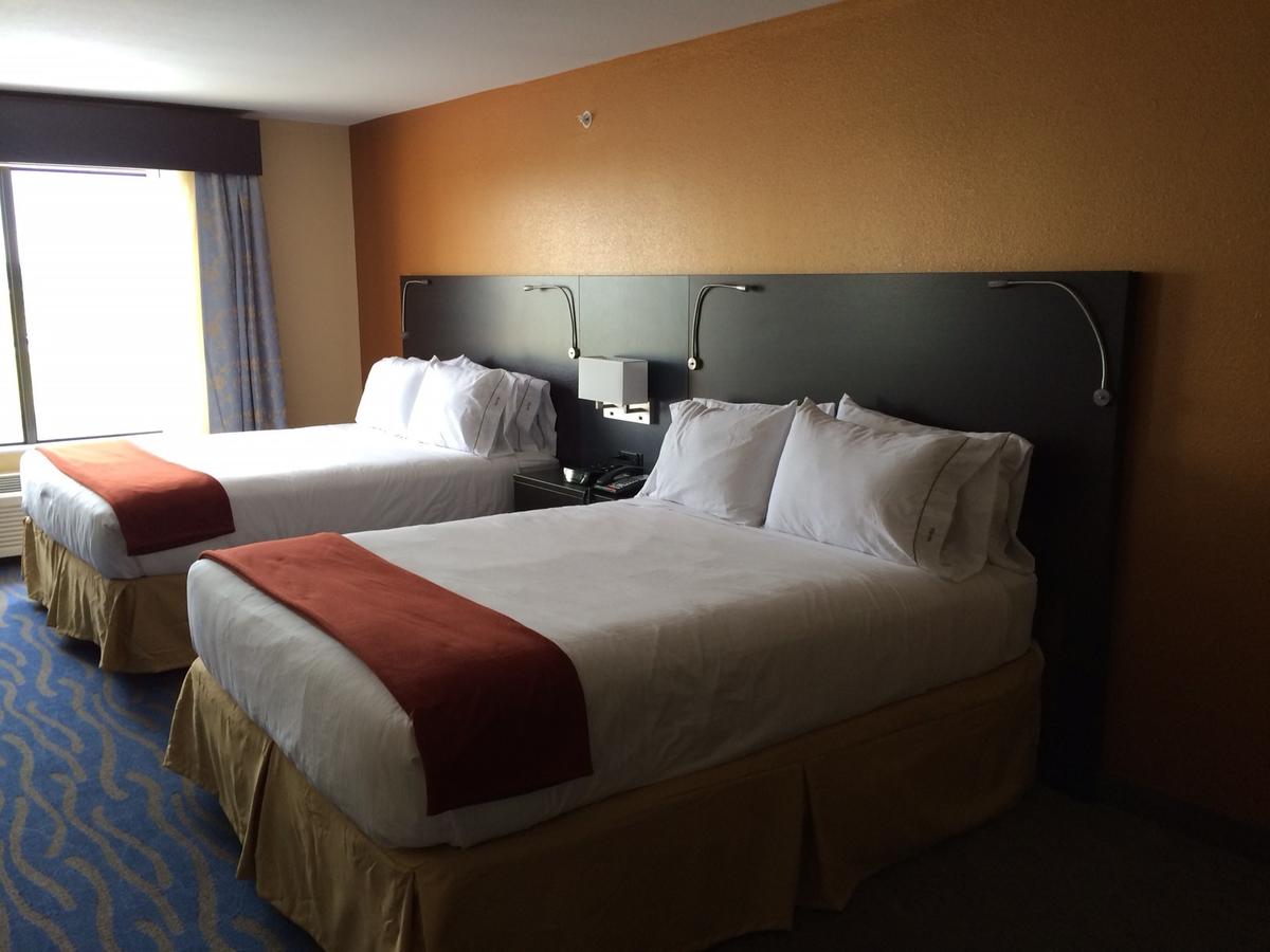 Holiday Inn Express Hotel & Suites St. Louis - NE Lambert Field - thumb 14