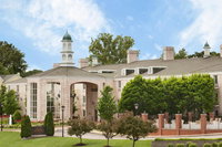 Booking Frontenac USA Accommodation