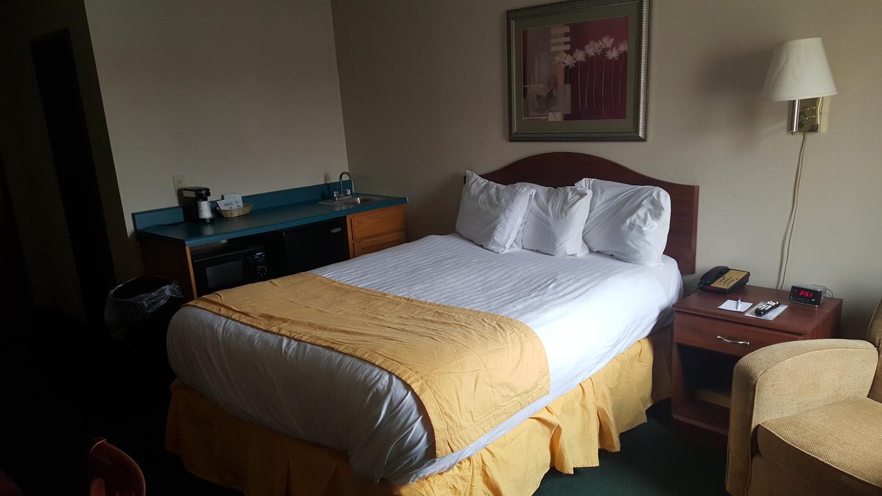 Americas Best Value Inn St. Louis / South - thumb 14