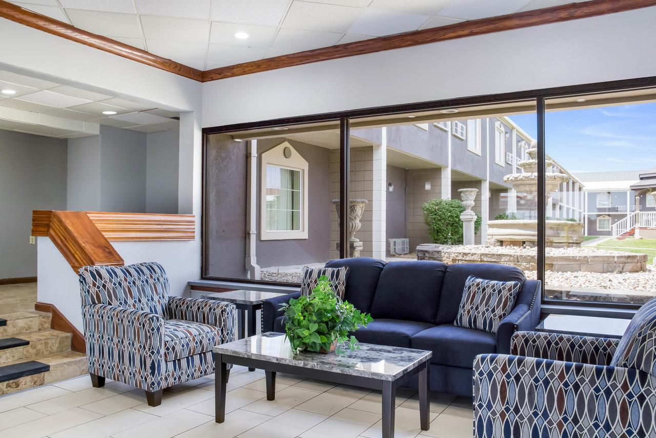 Quality Inn & Suites Kansas City - Independence I-70 East - thumb 12