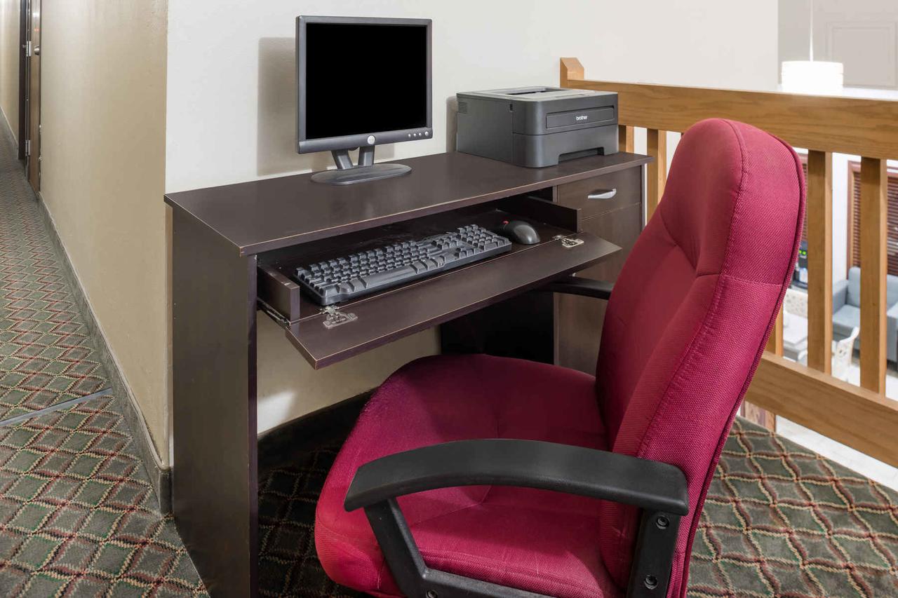 Super 8 By Wyndham West Plains - thumb 8