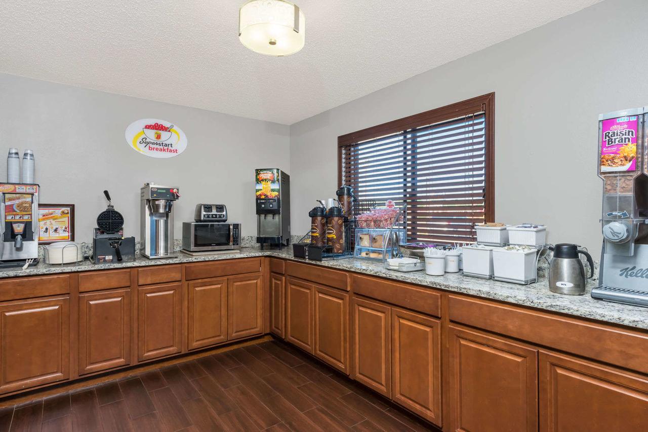 Super 8 By Wyndham West Plains - thumb 9