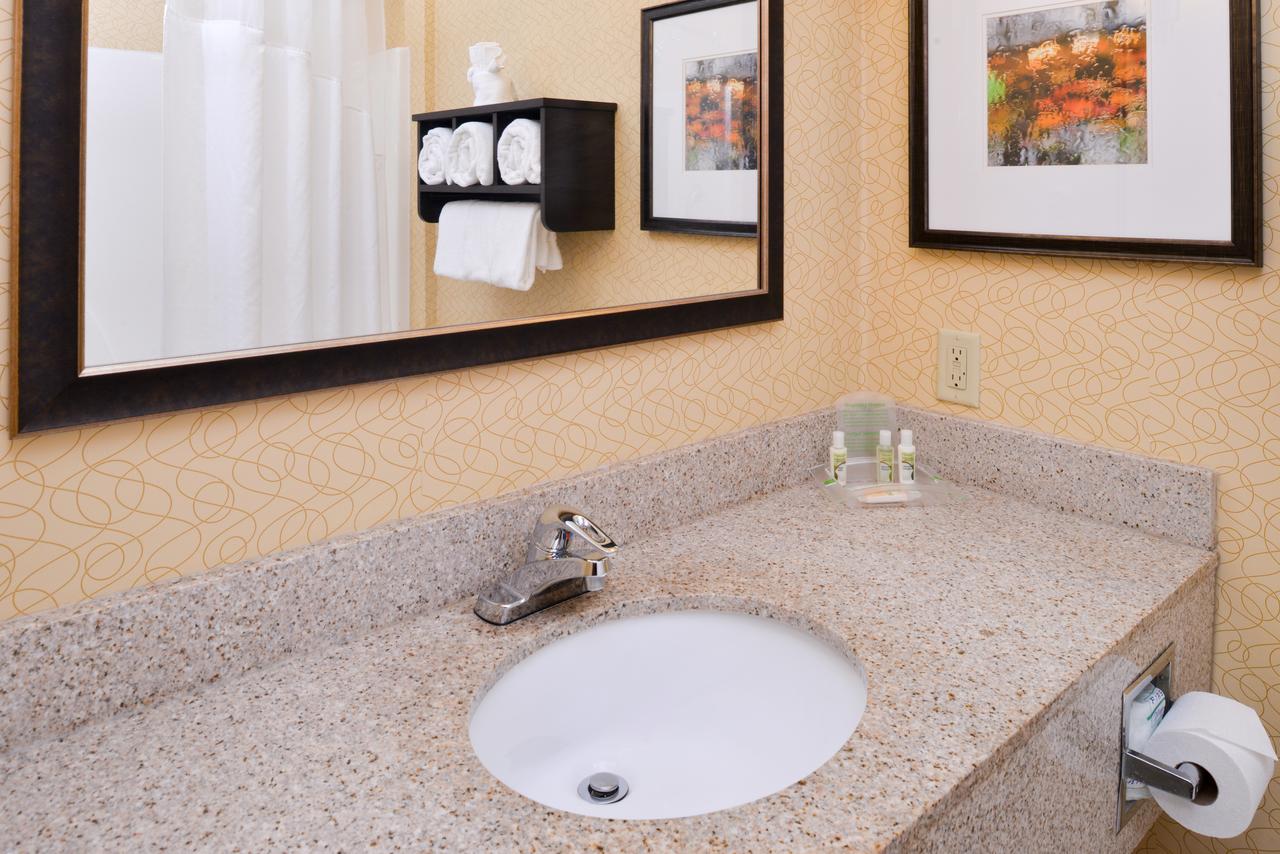 Holiday Inn Poplar Bluff - thumb 17