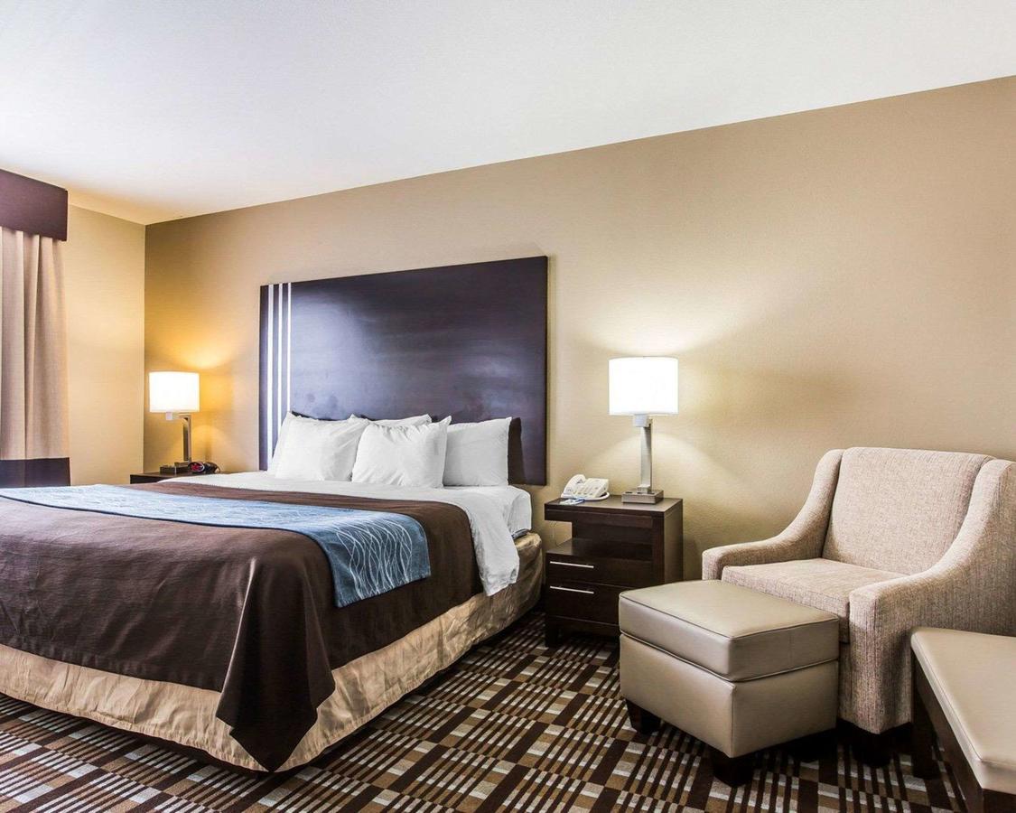 Comfort Inn Sullivan - thumb 19