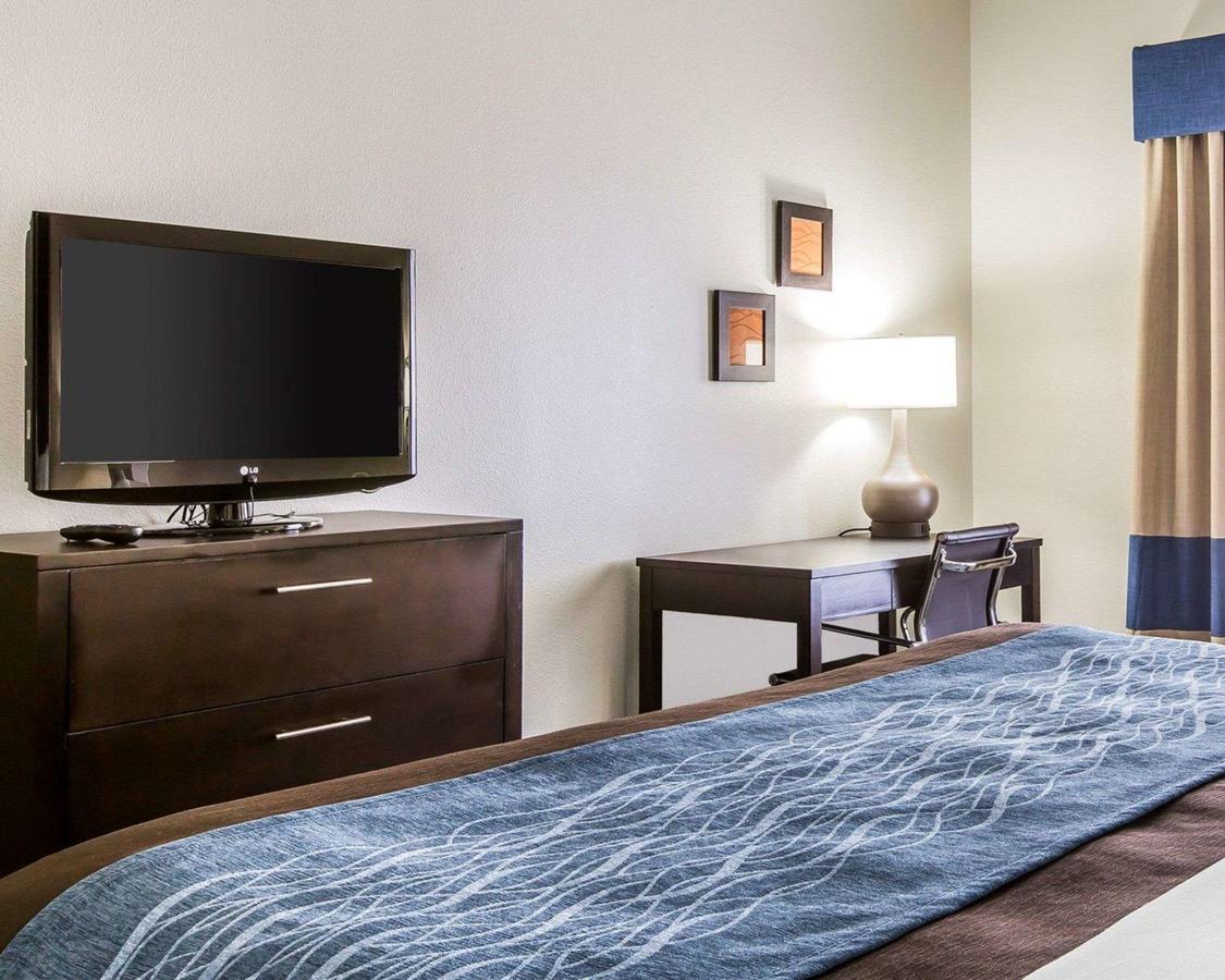 Comfort Inn Sullivan - thumb 25