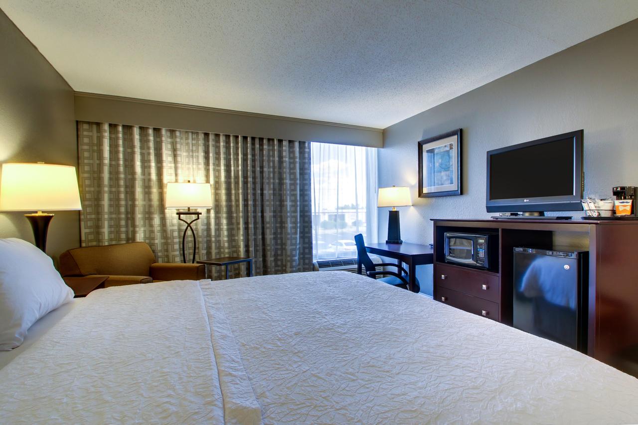 Hampton Inn Rolla - thumb 24