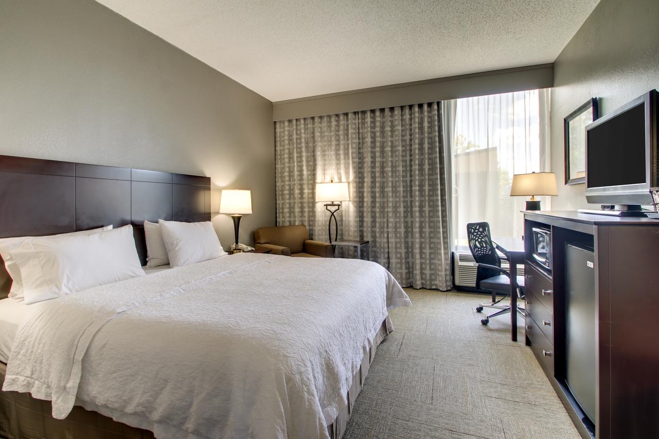Hampton Inn Rolla - thumb 28