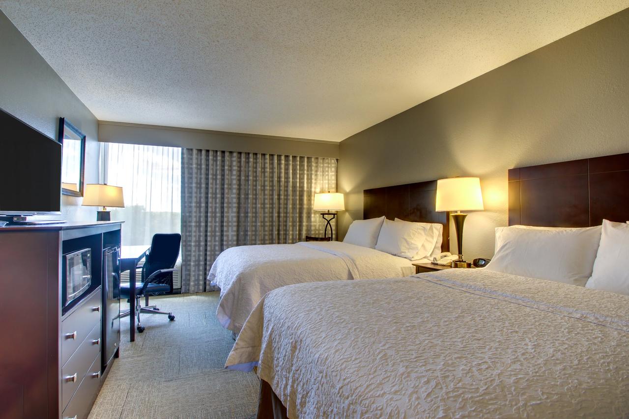 Hampton Inn Rolla - thumb 18