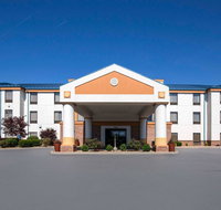 Quality Inn  Suites Arnold - Tourism Bookings