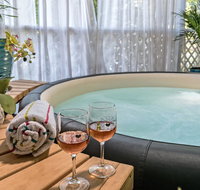 Silver Heart Inn & Cottages - USA Accommodation