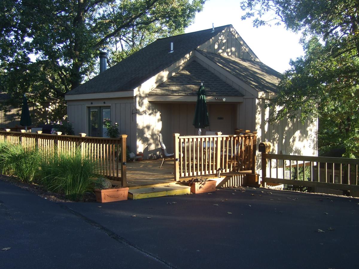 Holiday Shores Resort - thumb 0