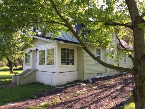 3 Bedroom Home / Sleeps 8 / Near Chiefs And Royals Stadium - thumb 5