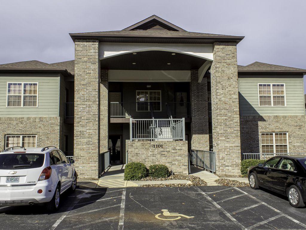 StoneBridge #1204321 Condo - thumb 6