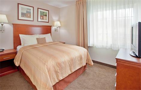 Candlewood Suites Kansas City Airport - thumb 14