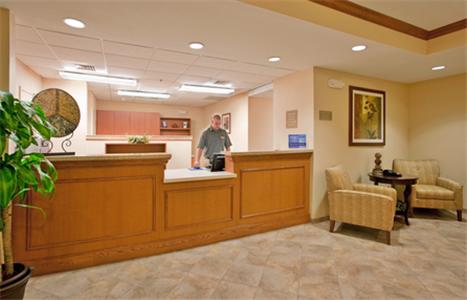 Candlewood Suites Kansas City Airport - thumb 34