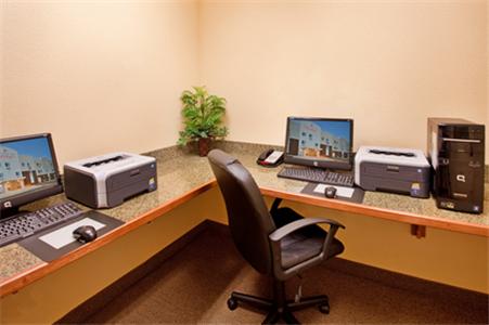 Candlewood Suites Kansas City Airport - thumb 33