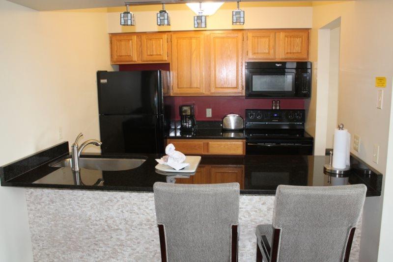 705 - 2 Bedroom - thumb 6