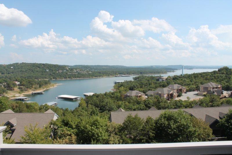 705 - 2 Bedroom - thumb 5