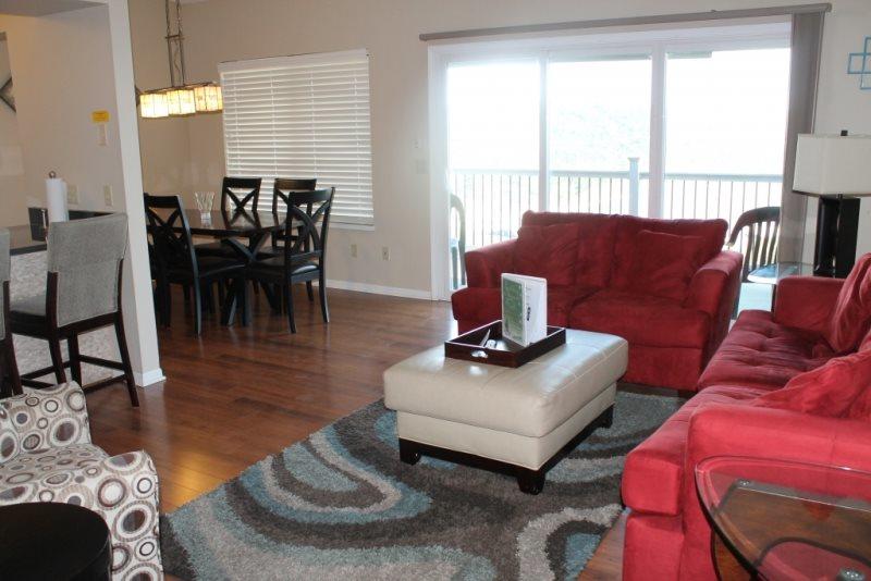 705 - 2 Bedroom - thumb 1