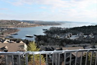 1420 - 3 Bedroom USA Accommodation