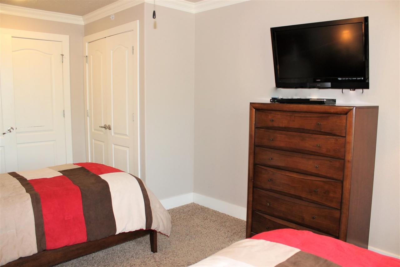 1413 - 3 Bedroom - thumb 16