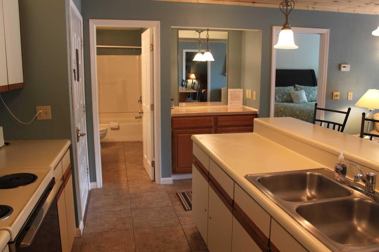 312 Hawks Nest Condo - thumb 5