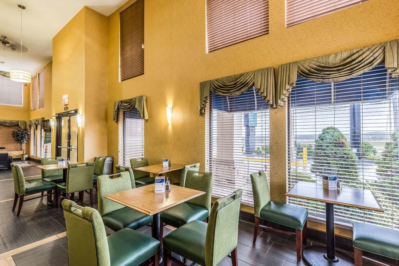 Quality Inn Rolla - thumb 28