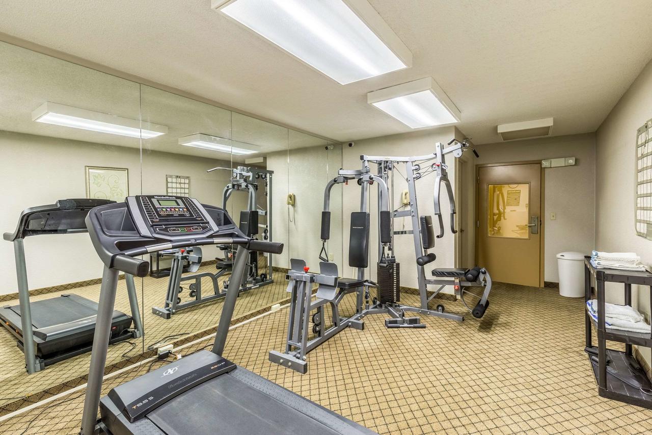 Quality Inn Rolla - thumb 1