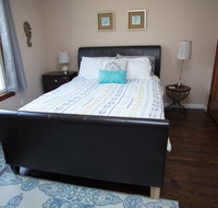 Sun-Filled 2 Bedroom Home - Tourism Bookings