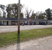 Ozark Plaza Motel - Tourism Bookings