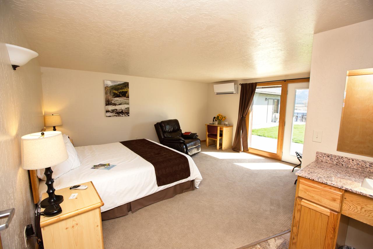 Ninepipes Lodge - thumb 4