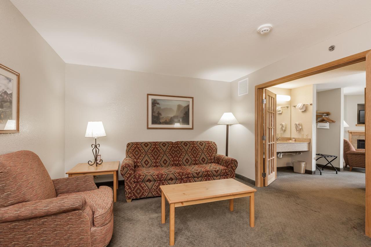 MountainView Lodge And Suites - thumb 1