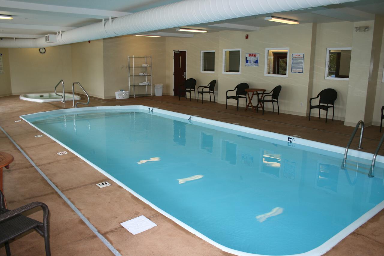 Yellowstone Lodge - thumb 17