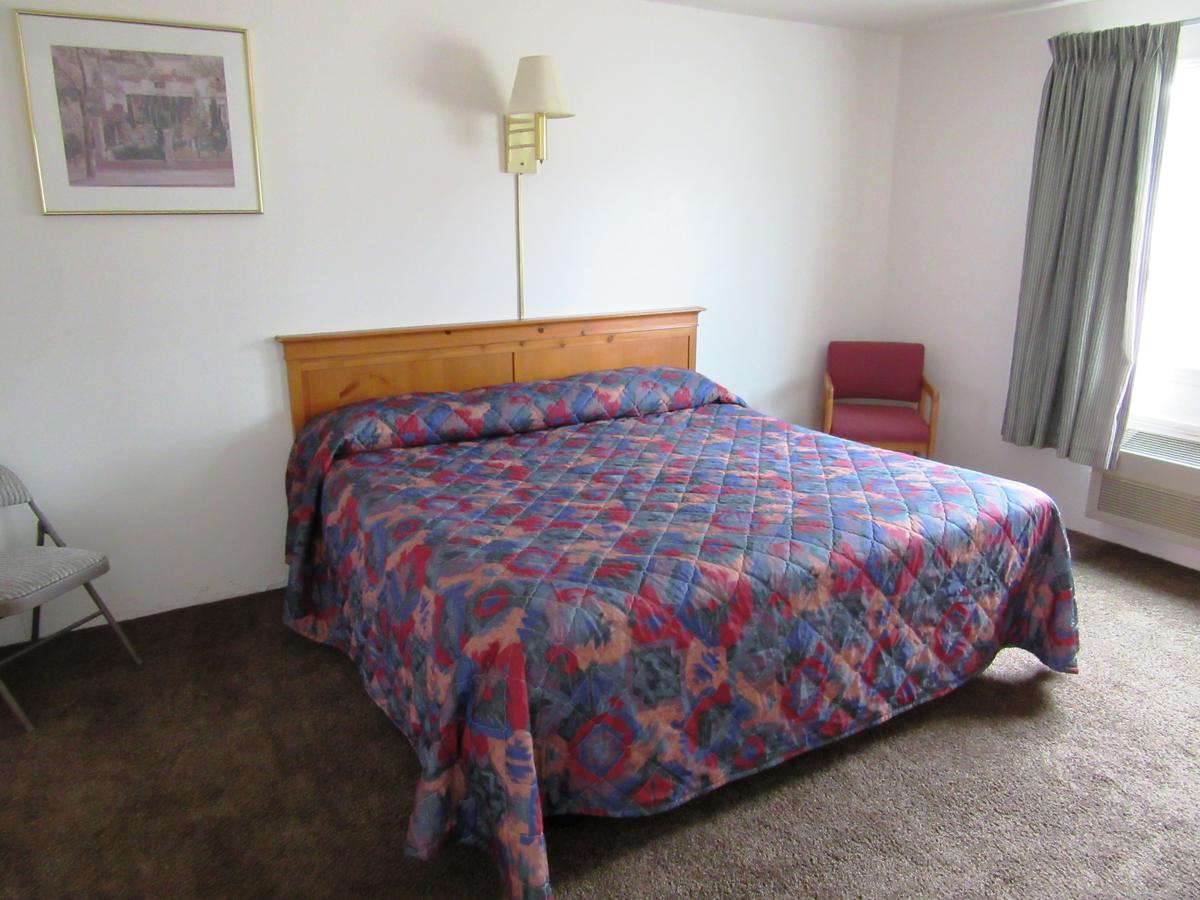 Yellowstone Country Inn - thumb 23