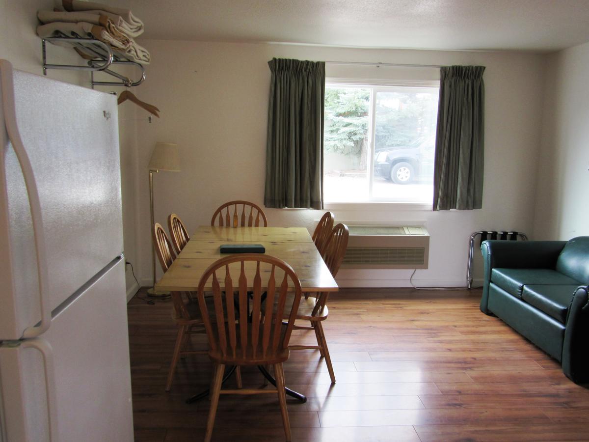 Yellowstone Country Inn - thumb 31