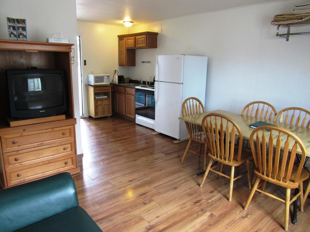 Yellowstone Country Inn - thumb 13