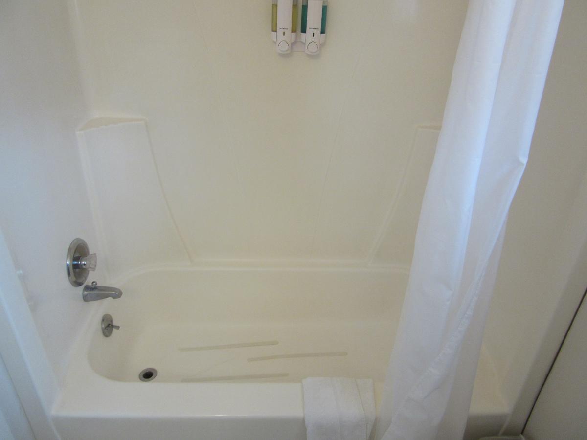 Yellowstone Country Inn - thumb 18