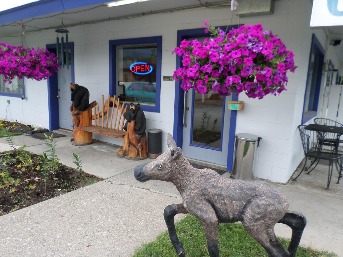 Sandman Motel - thumb 25